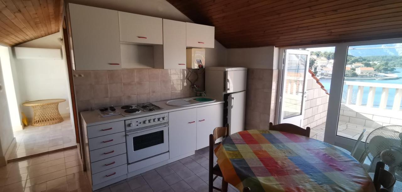 Big House For 14 People In Centre Of Lumbarda公寓 外观 照片
